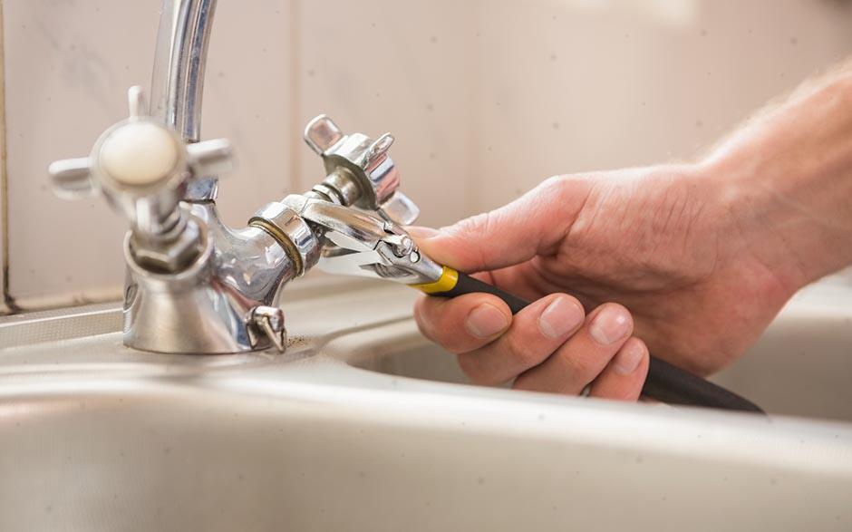 prix plombier wc bouché Betz